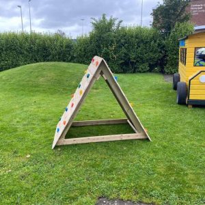 Climbing triangle