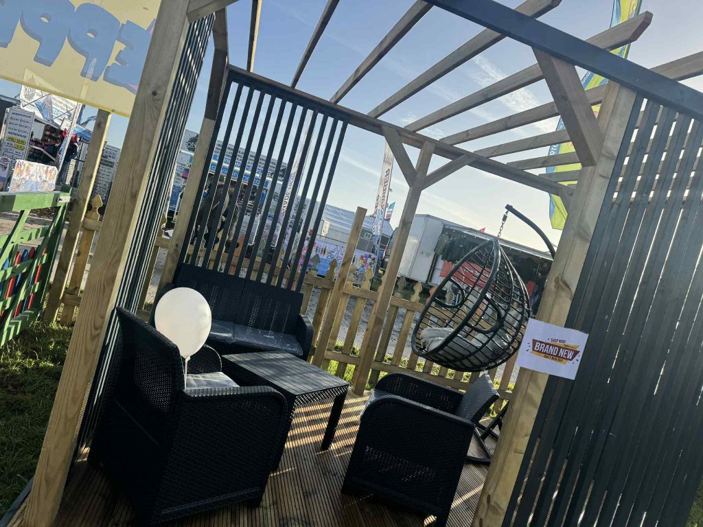 modern pergola - Image 2