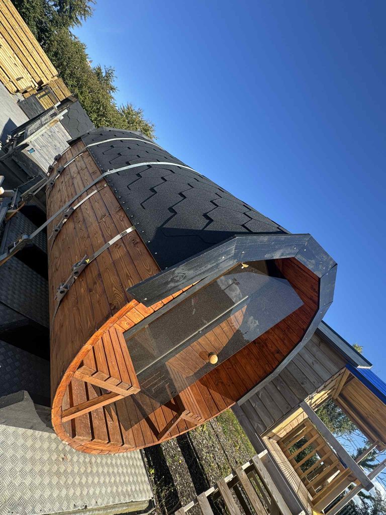 barrel sauna with porch